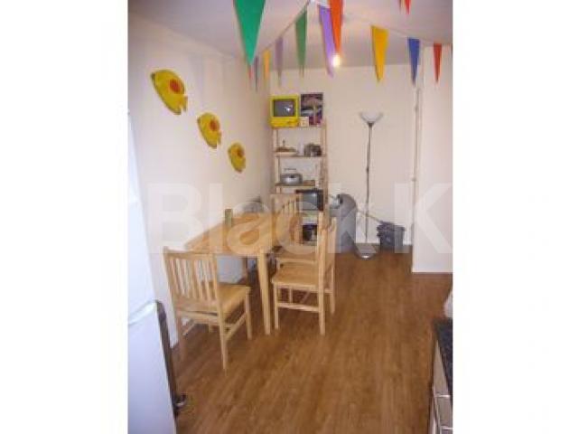 			Whole House, Garden and Parking!!, 4 Bedroom, 1 bath, 1 reception House			 Montreagle Way, Clapton