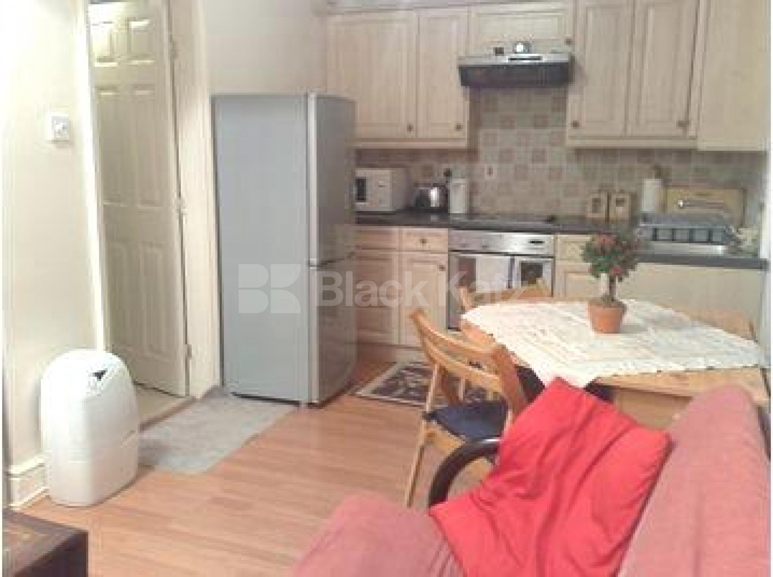 			RENT IS ALSO INCLUSIVE OF COUNCIL TAX,CENTRAL HEATING AND HOT WATER., 1 Bedroom, 1 bath, 1 reception Flat			 Westbourne Grove, NOTTING HILL W11