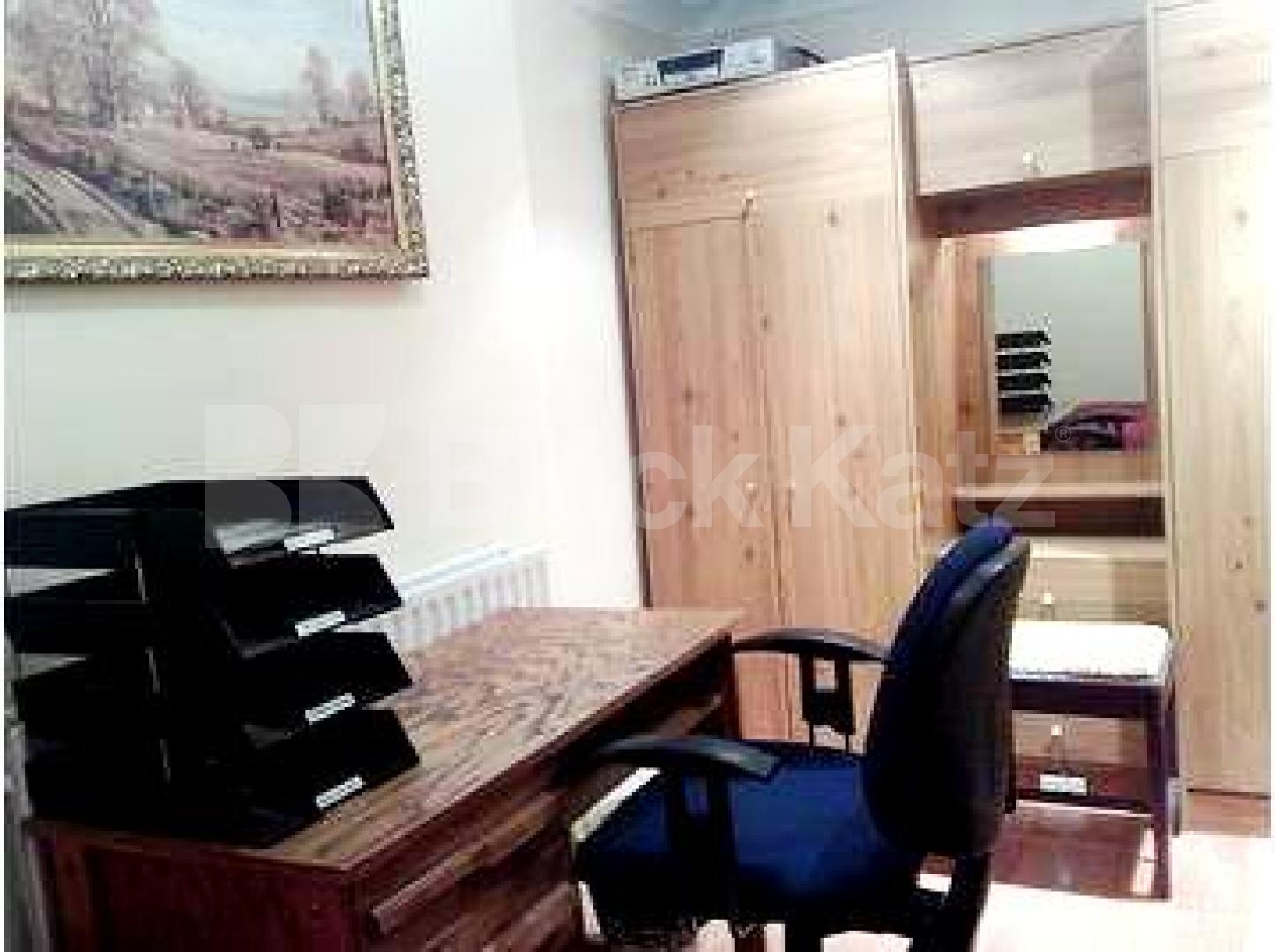 			RENT IS ALSO INCLUSIVE OF COUNCIL TAX,CENTRAL HEATING AND HOT WATER., 1 Bedroom, 1 bath, 1 reception Flat			 Westbourne Grove, NOTTING HILL