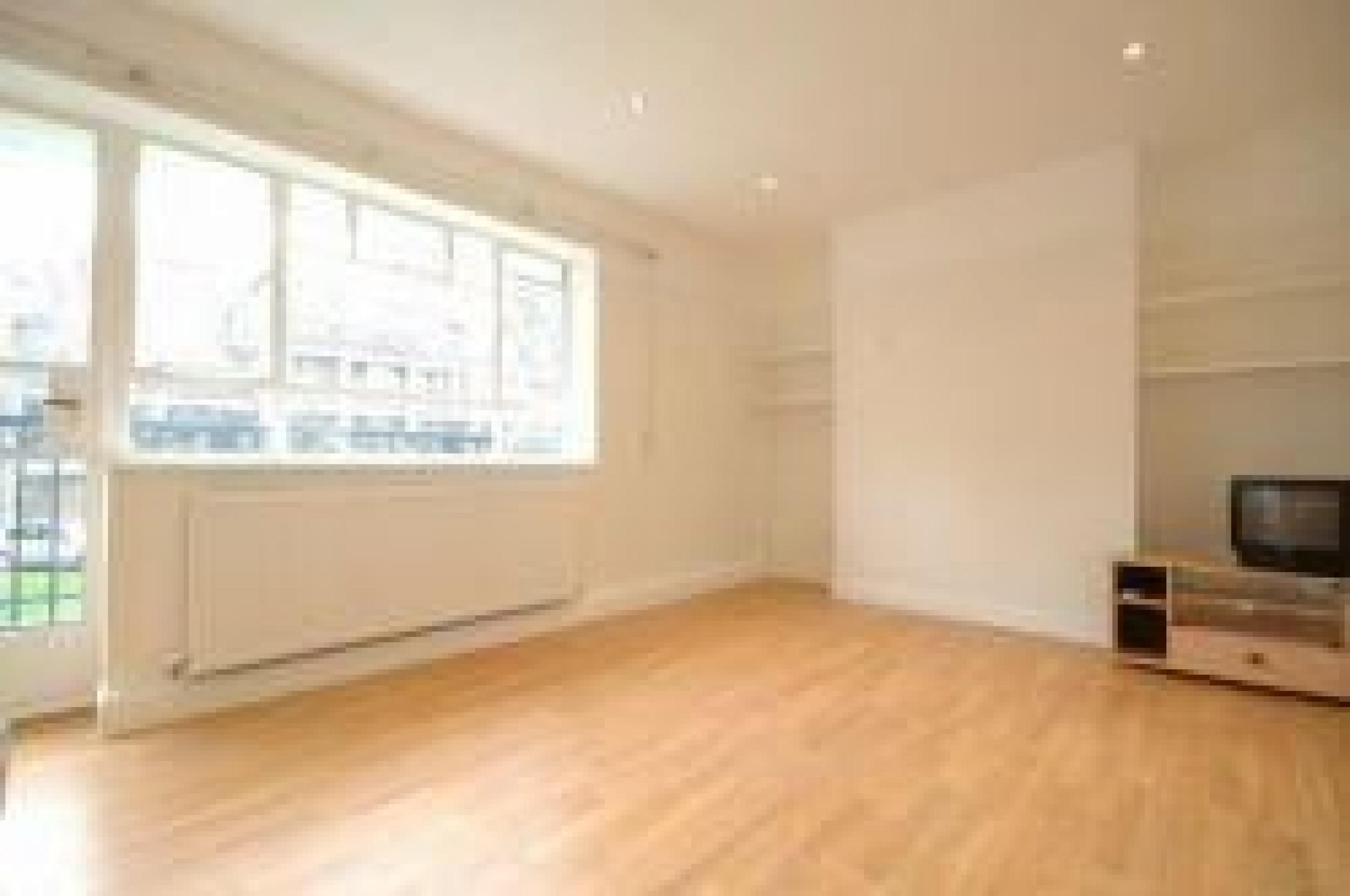			NEW INSTRUCTION, 2 Bedroom, 1 bath, 1 reception Flat			 Lyndale, WEST HAMPSTEAD/CHILDS HILL NW2 NW2