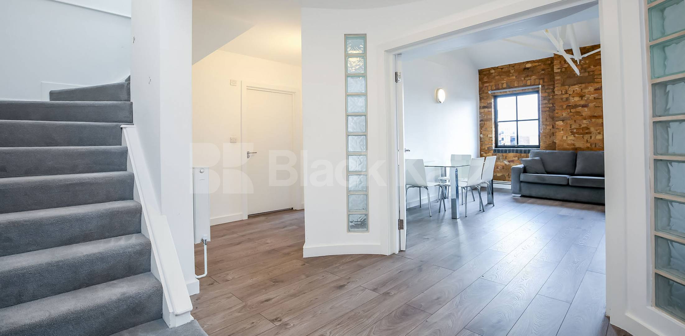 			WAREHOUSE APARTMENT, 3 Bedroom, 1 bath, 1 reception Apartment			 SPRINGFIELD LOFTS - TYSSEN STREET , DALSTON/HAGGERSTON