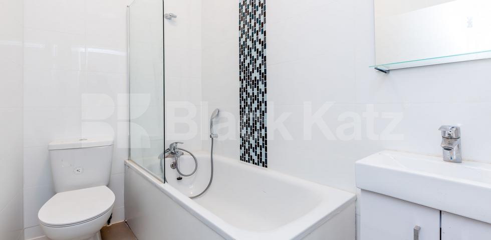			NEWLY RENOVATED GARDEN FLAT, 2 Bedroom, 1 bath, 1 reception Maisonette			 FOULDEN ROAD N16, HACKNEY-DALSTON-STOKE NEWINGTON