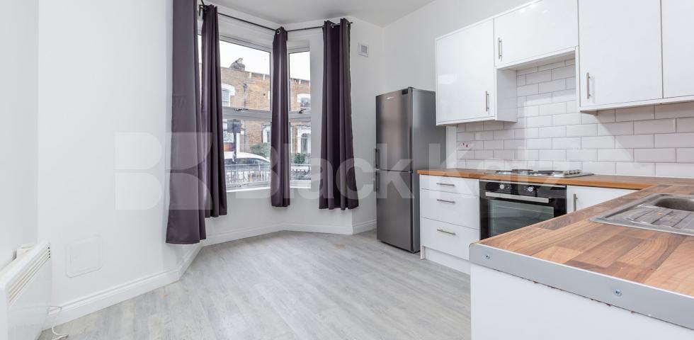 			NEWLY RENOVATED GARDEN FLAT, 2 Bedroom, 1 bath, 1 reception Maisonette			 FOULDEN ROAD N16, HACKNEY-DALSTON-STOKE NEWINGTON