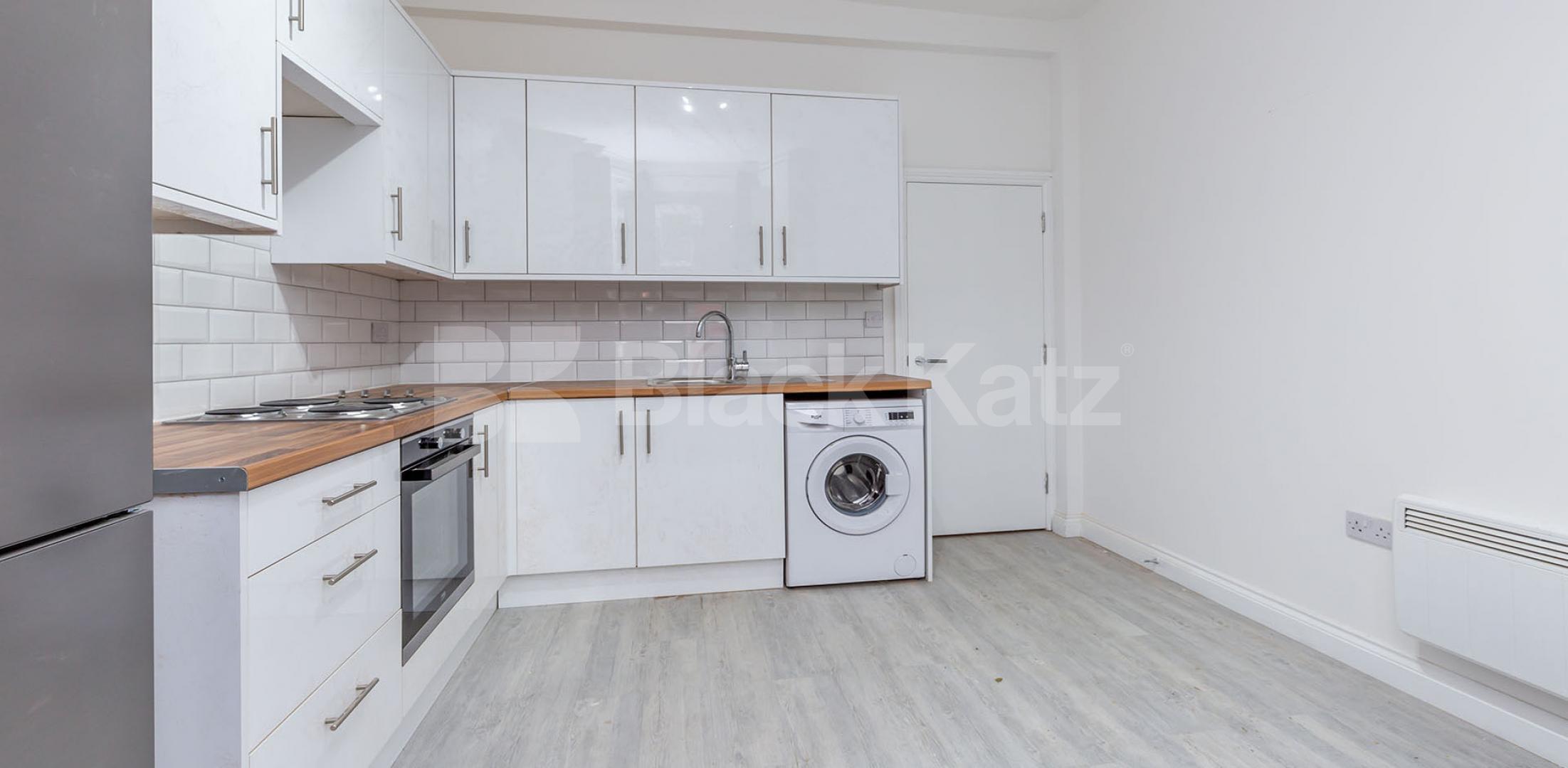 			NEWLY RENOVATED GARDEN FLAT, 2 Bedroom, 1 bath, 1 reception Maisonette			 FOULDEN ROAD N16, HACKNEY-DALSTON-STOKE NEWINGTON