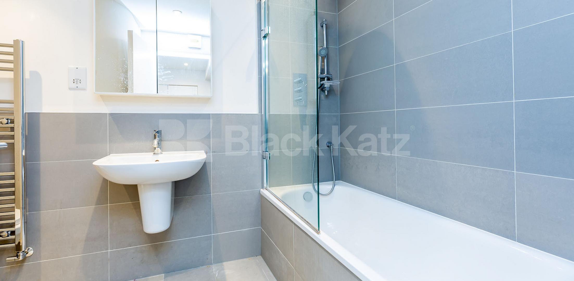 			1 Bedroom, 1 bath, 1 reception Apartment			 Dove Road, CANONBURY-ISLINGTON