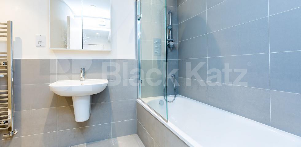 			1 Bedroom, 1 bath, 1 reception Apartment			 Dove Road, CANONBURY-ISLINGTON