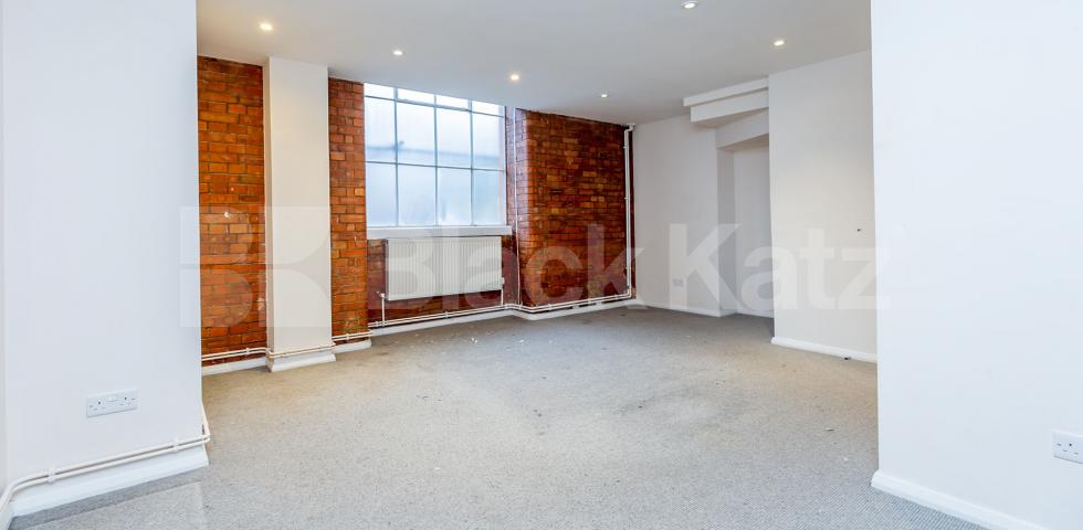 			1 Bedroom, 1 bath, 1 reception Apartment			 Dove Road, CANONBURY-ISLINGTON