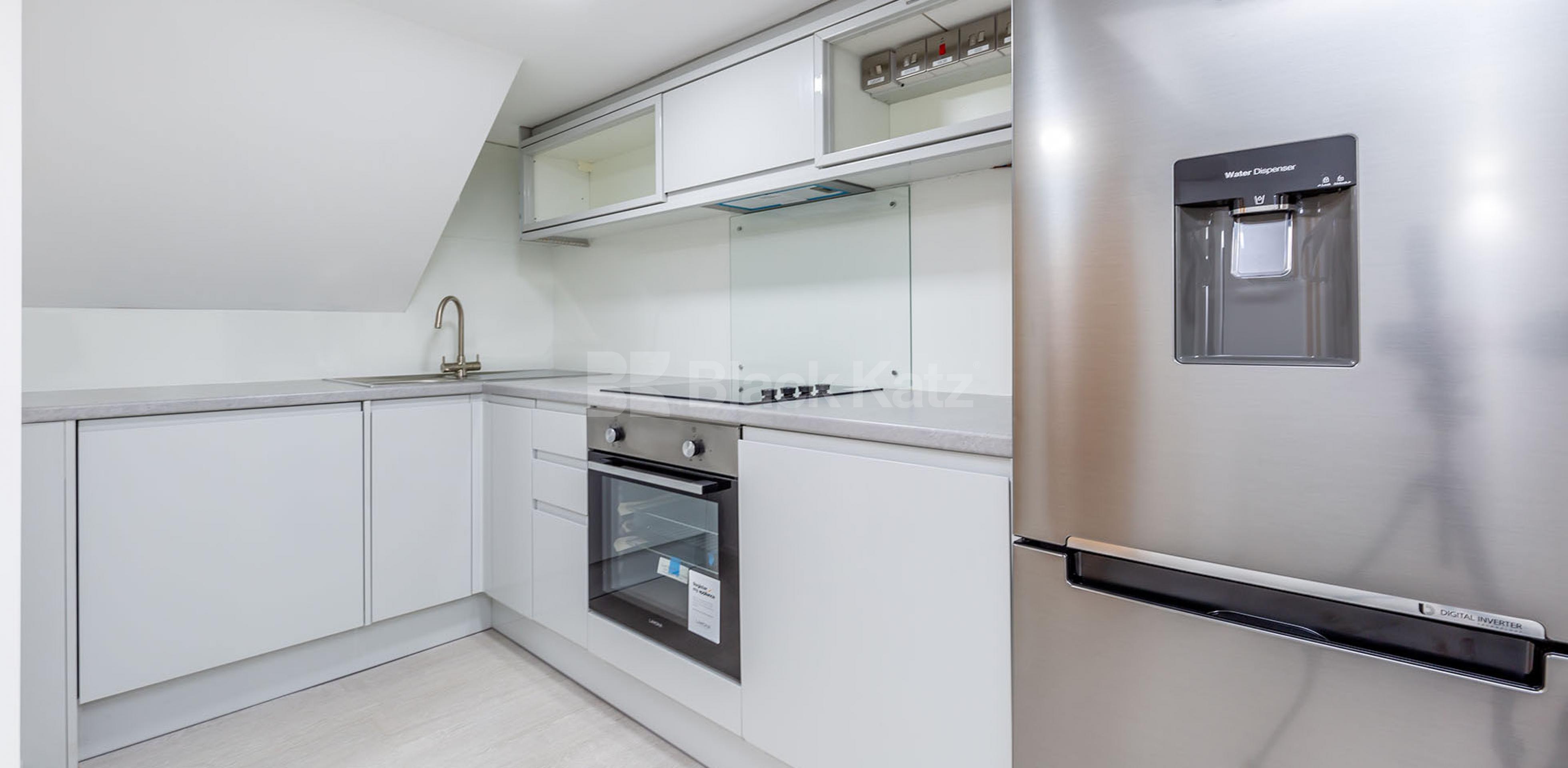 			NEWLY RENOVATED 2 BED, 2 Bedroom, 1 bath, 1 reception Apartment			 FORBURG ROAD, STOKE NEWINGTON - UPPER CLAPTON N16