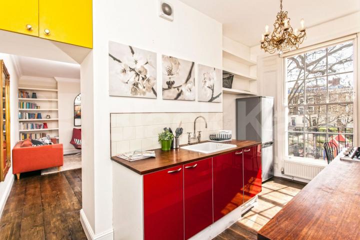 Located in one of WC1X prime garden squares close to Bloomsbury Granville Square, Kings Cross / Clerkenwell 