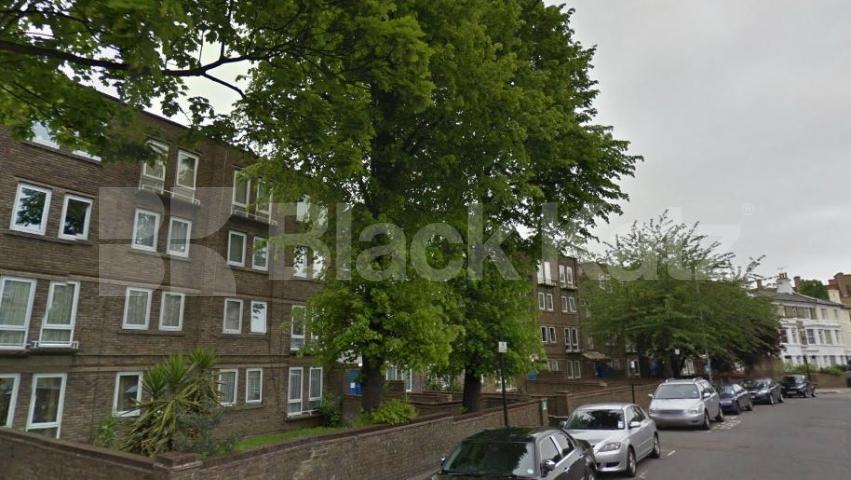 			NEW INSTRUCTION!, 3 Bedroom, 1 bath, 1 reception Flat			 Hilldrop Crescent, TUFNELL PARK