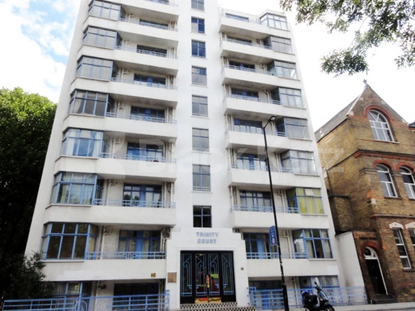 			NEW INSTRUCTION!, Studio Apartment, 1 bath, 1 reception Studio			 Grays Inn Road, RUSSELL SQUARE / KINGS CROSS