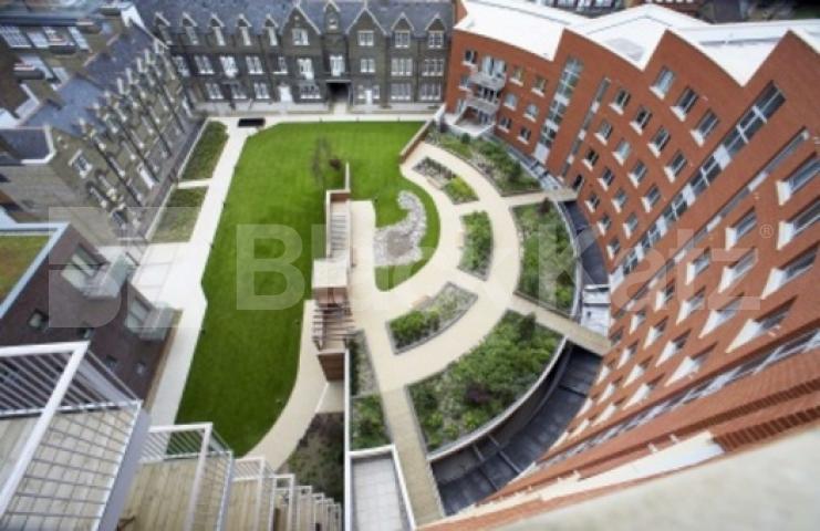 			NEW INSTRUCTION!, 2 Bedroom, 1 bath, 1 reception Flat			 Eden Grove, HOLLOWAY 