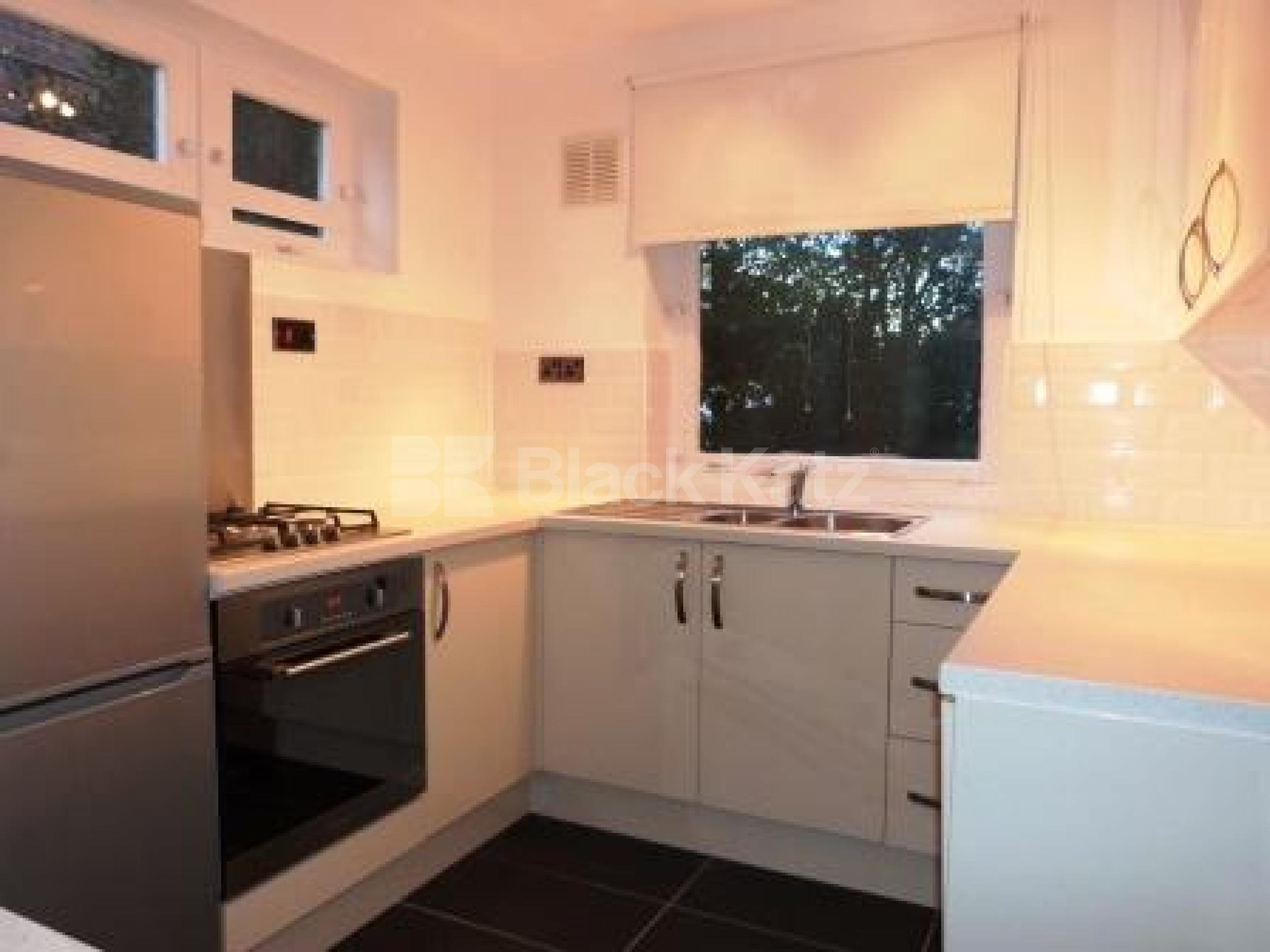 			1 Bedroom, 1 bath, 1 reception Apartment			 Shepherds Hill, Highgate N6