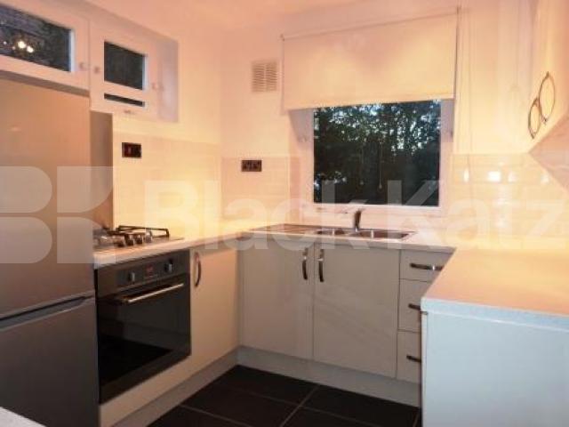 			1 Bedroom, 1 bath, 1 reception Apartment			 Shepherds Hill, Highgate