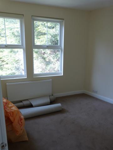 			2 Bedroom, 1 bath, 1 reception Flat			 Hendon Lane, FINCHLEY CENTRAL