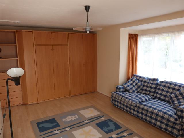 			Studio Apartment, 1 bath, 1 reception Studio			 Snowdon Drive, HENDON