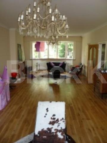 			5 DOUBLE BEDROOMS!!!!, 5 Bedroom, 1 bath, 1 reception Semi-Detached House			 Vallance Road, ALEXANDRA PALACE N22