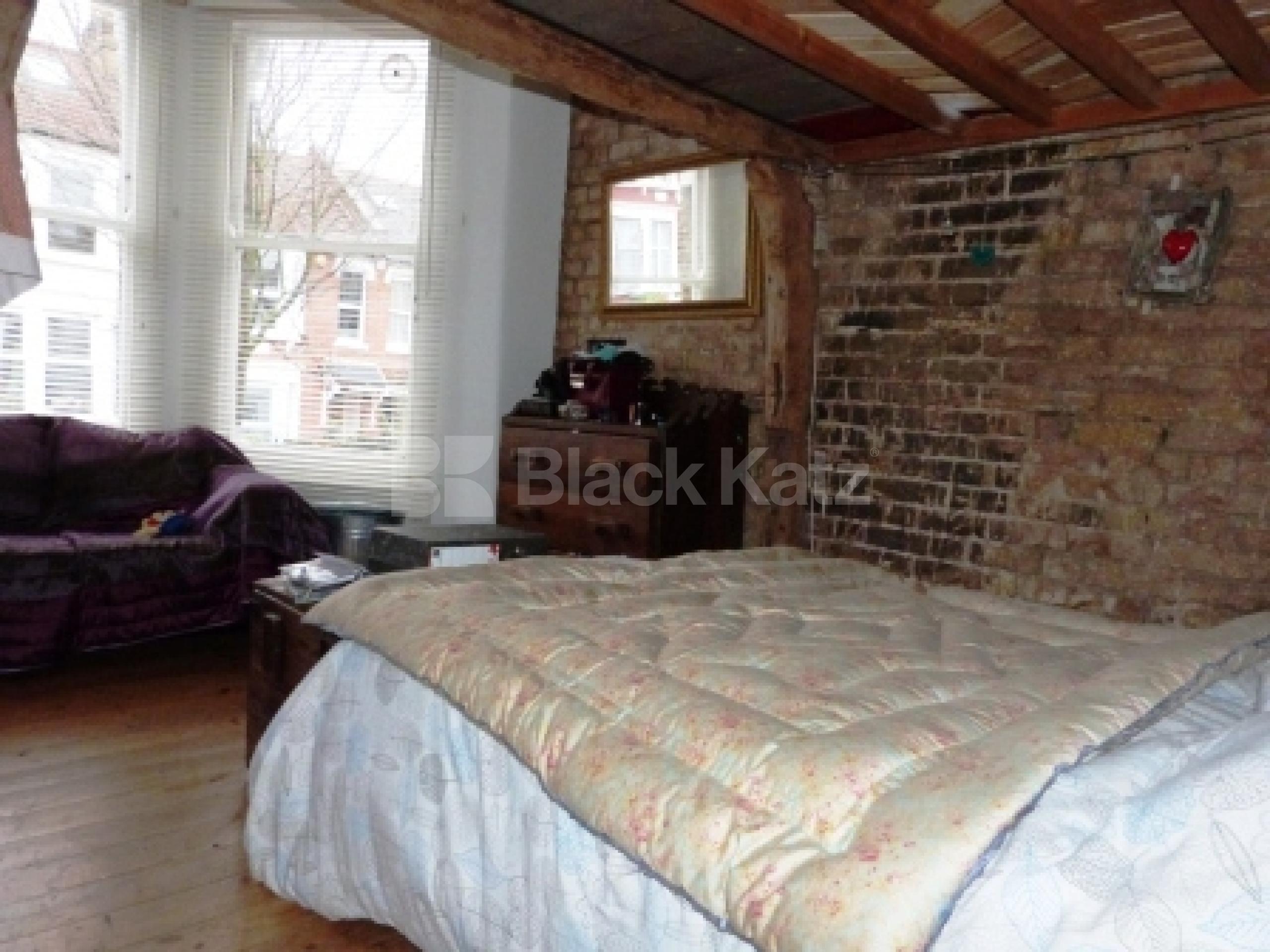 			2 Bedroom, 1 bath, 1 reception Flat			 Allison Road, Haringey Ladder N8