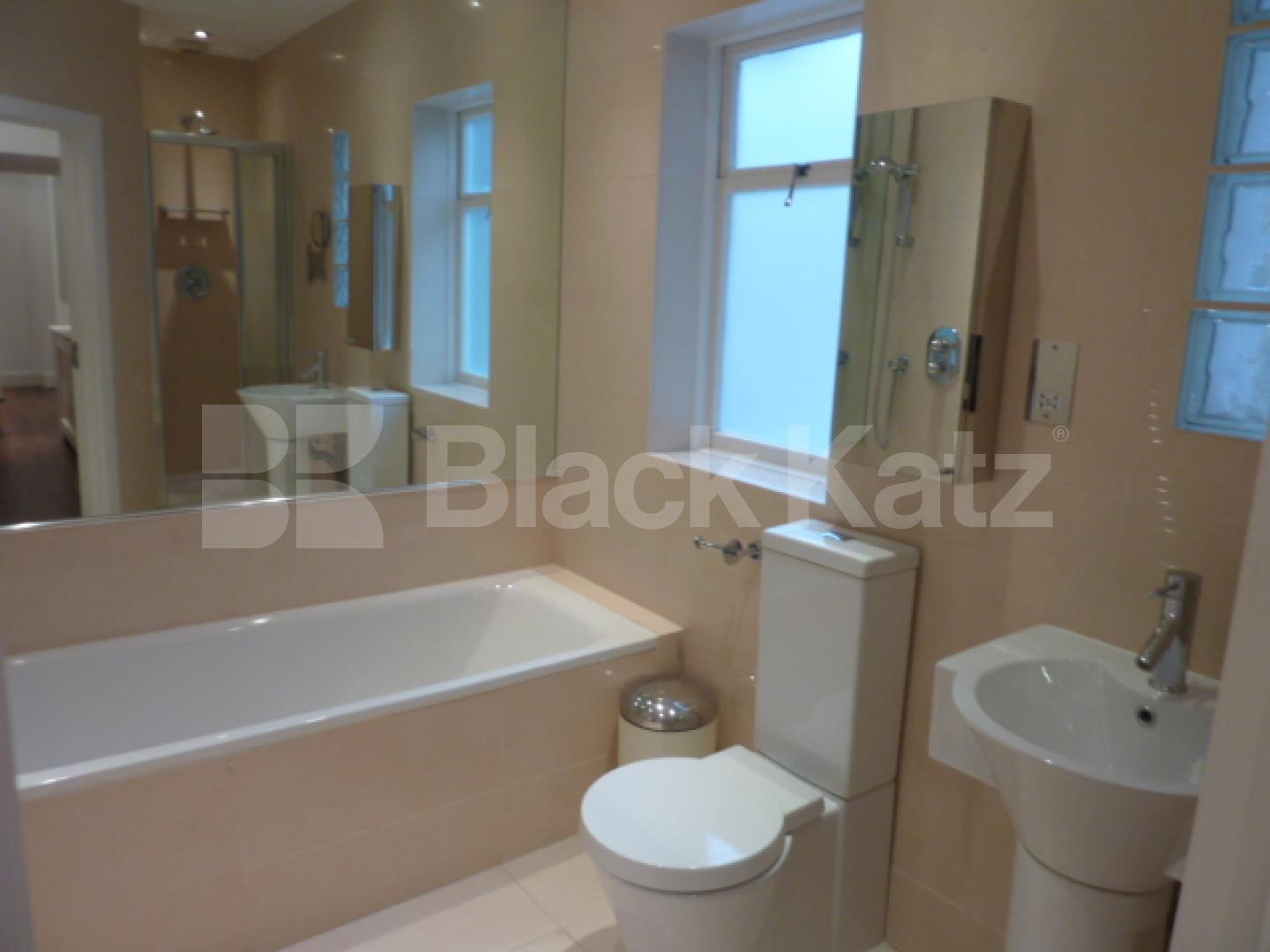 			NEW INSTRUCTION, 2 Bedroom, 1 bath, 1 reception Flat			 MONTAGUE SQUARE, MARYLEBONE MAYFAIR