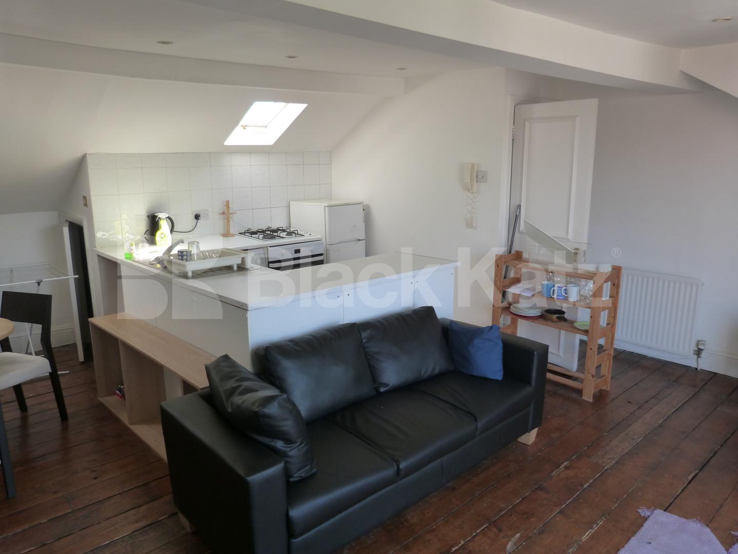 			3 Bedroom, 1 bath, 1 reception Apartment			 Goldhurst Terrace, South Hampstead