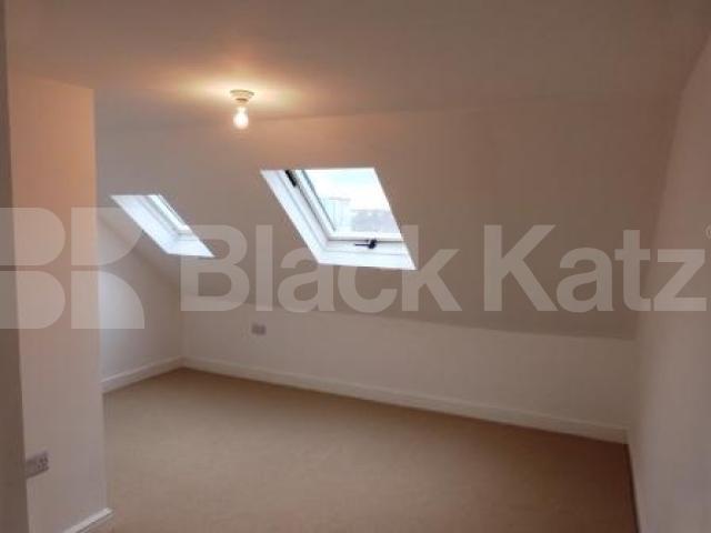 			3 Bedroom, 1 bath, 1 reception House			 Leith Road, Wood Green