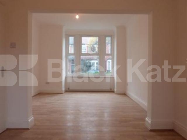 			3 Bedroom, 1 bath, 1 reception House			 Leith Road, Wood Green