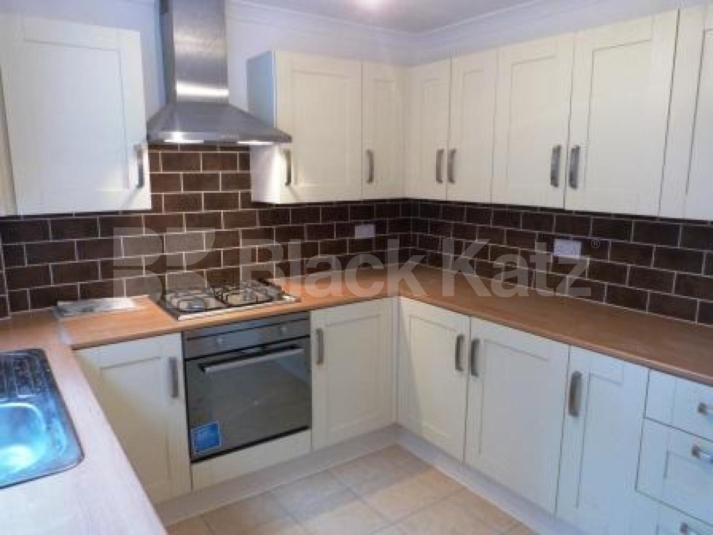 			3 Bedroom, 1 bath, 1 reception House			 Leith Road, Wood Green