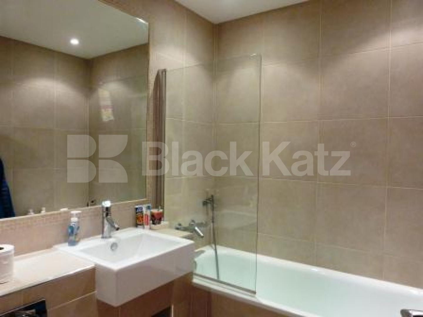 			2 Bedroom, 1 bath, 1 reception Flat			 The Village Apartments, CROUCH END N8