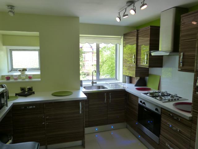 			NEWLY REFURBISHED TO THE HIGHEST STANDARD!, 2 Bedroom, 1 bath, 1 reception Flat			 Mansfield Road, Great North Road, East Finchley/Highgate