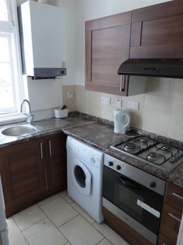 			NEW INSTRUCTION, 2 Bedroom, 1 bath, 1 reception Flat			 Leighton Gardens, KENSAL GREEN