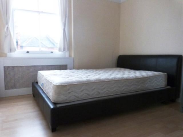 			2 Bedroom, 1 bath, 1 reception Flat			 Hillfield Park, MUSWELL HILL