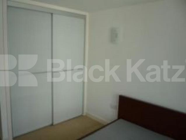 			LET!, 2 Bedroom, 1 bath, 1 reception Flat			 New River Village, Crouch End N8