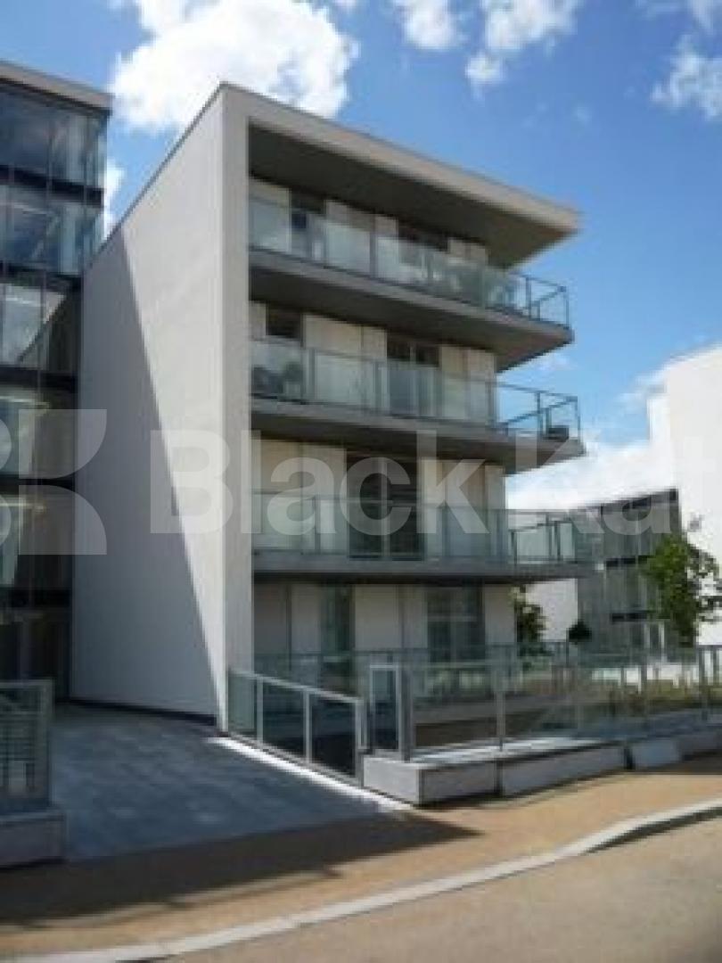 			LET!, 2 Bedroom, 1 bath, 1 reception Flat			 New River Village, Crouch End N8