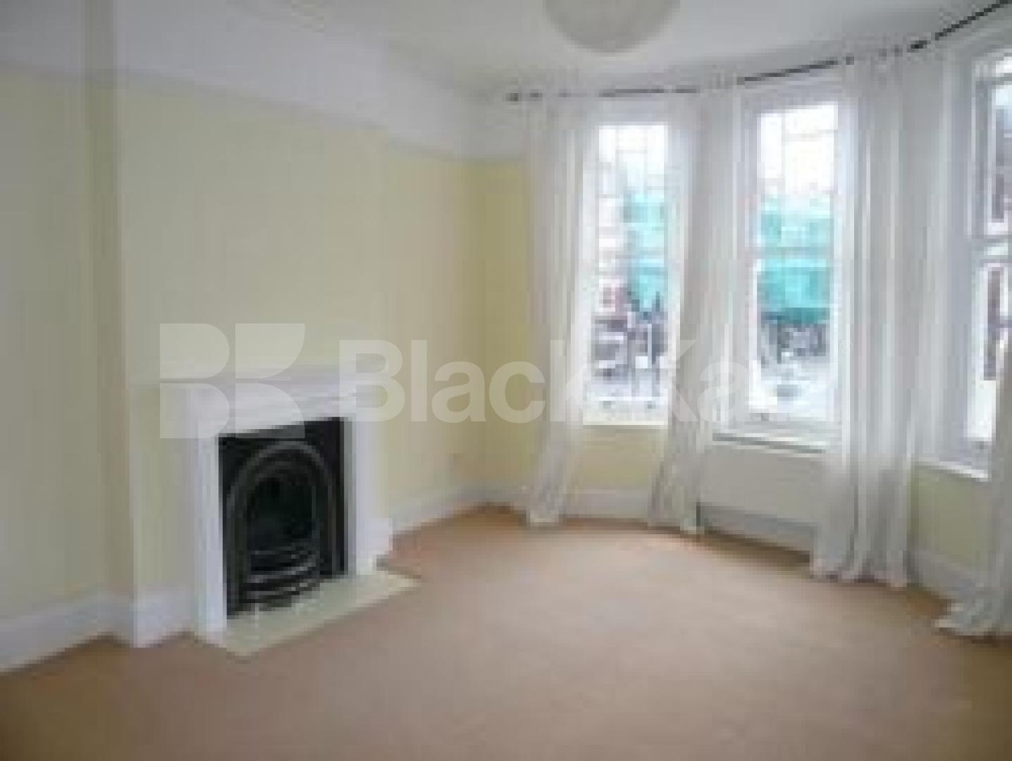 			2 Bedroom, 1 bath, 1 reception Flat			 Muswell Hill Broadway, MUSWELL HILL N10