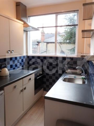 			2 Bedroom, 1 bath, 1 reception Flat			 Hillfield Park, Muswell Hill