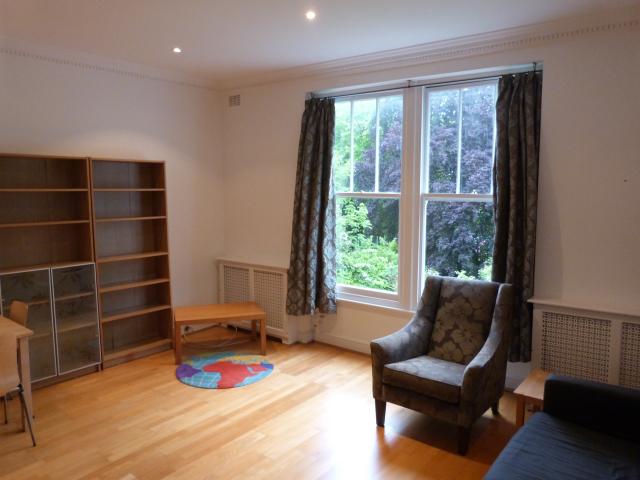 			2 Bedroom, 1 bath, 1 reception Flat			 Canfield Gardens, WEST HAMPSTEAD