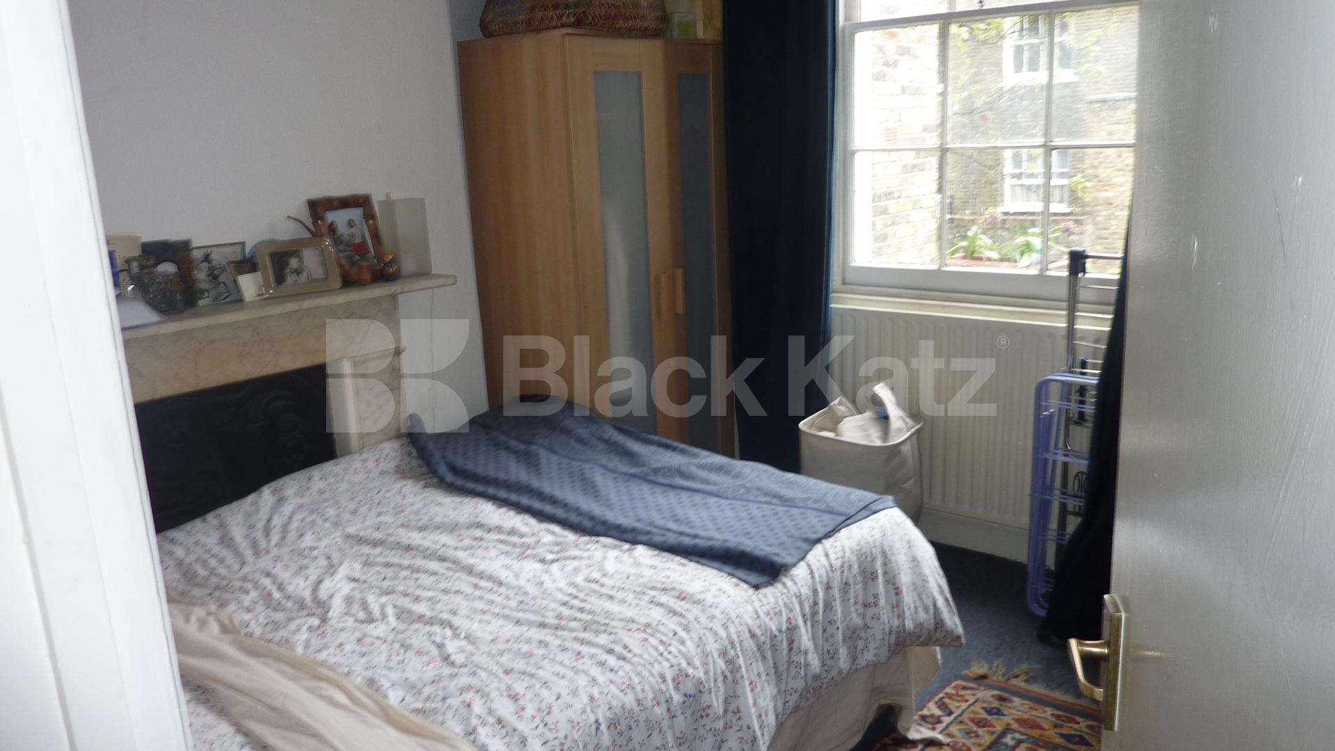 			CENTRAL ZONE 1 LOCATION!, 1 Bedroom, 1 bath, 1 reception Flat			 Swinton Street, KINGS CROSS