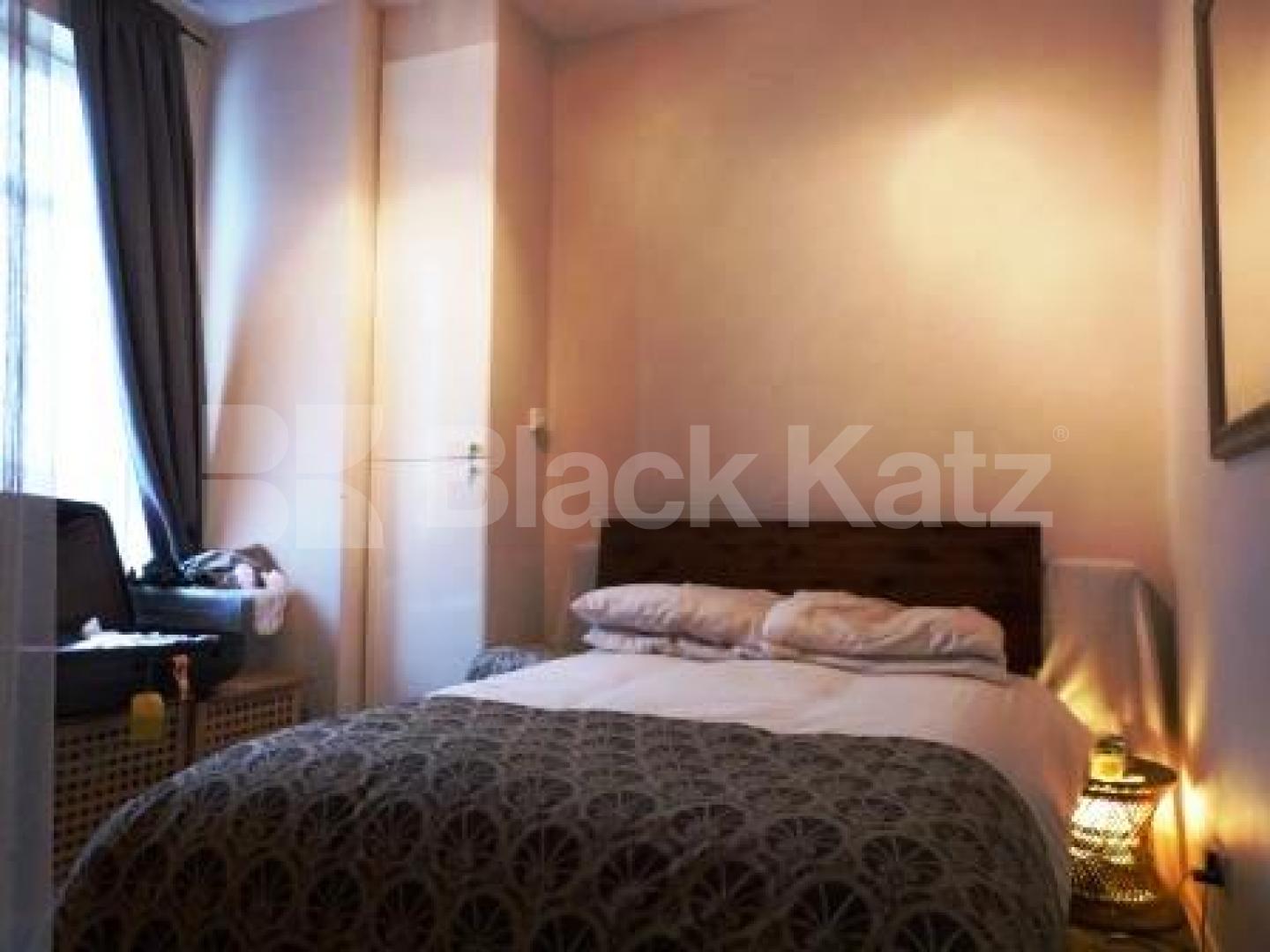 			1 Bedroom, 1 bath, 1 reception Flat			 Langdon Park Road, HIGHGATE