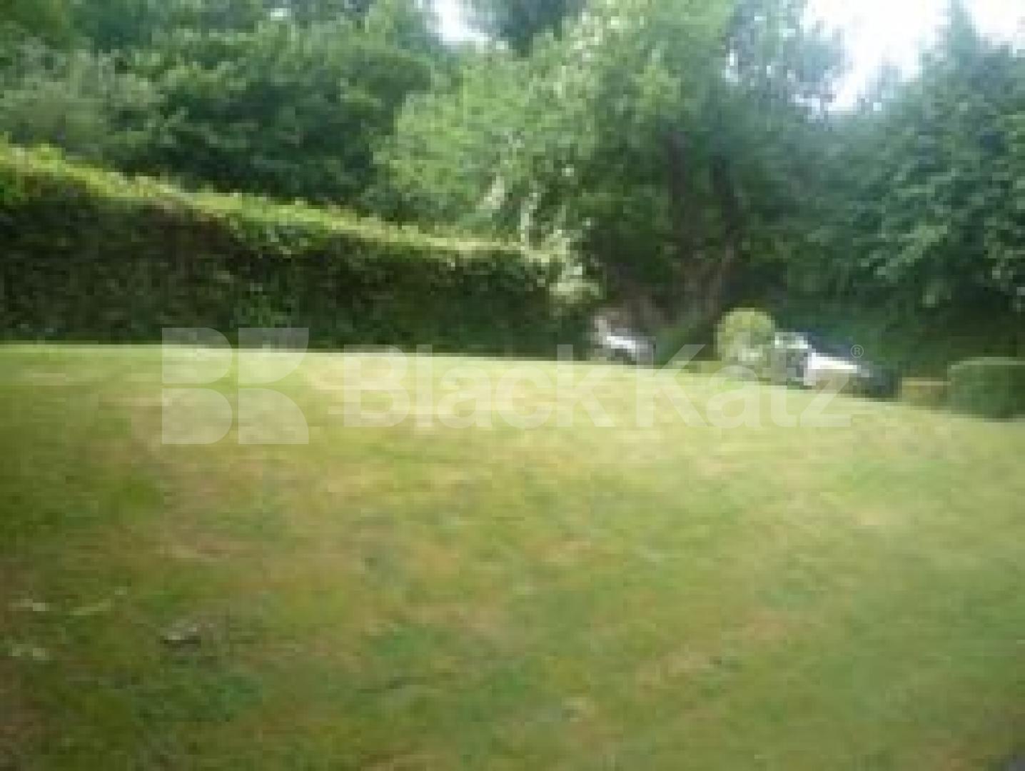 			2 Bedroom, 1 bath, 1 reception Serviced Apartments			 Avenue Road, HIGHGATE