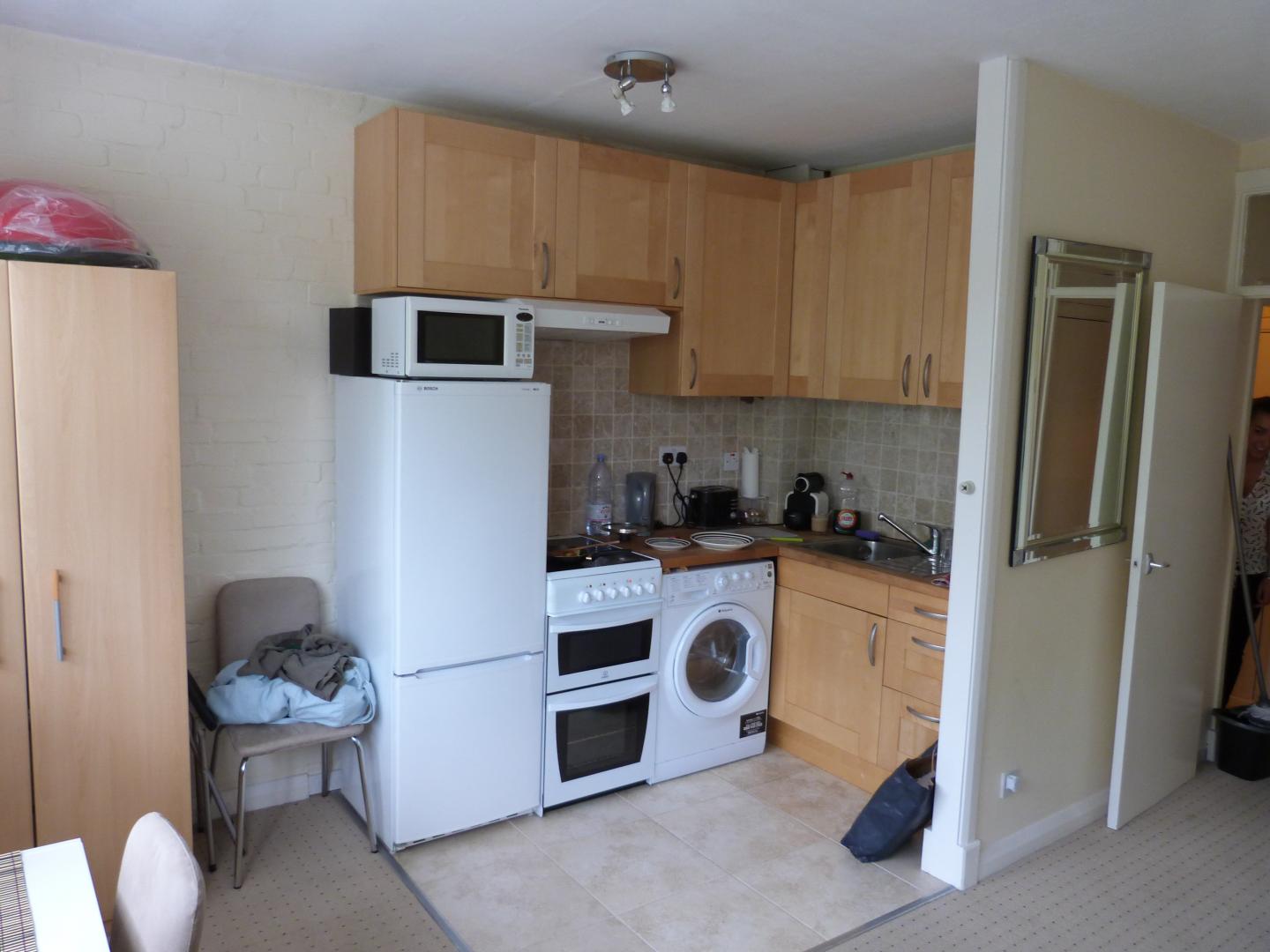 			Studio Apartment, 1 bath, 1 reception Studio			 Haverstock Hill, BELSIZE PARK