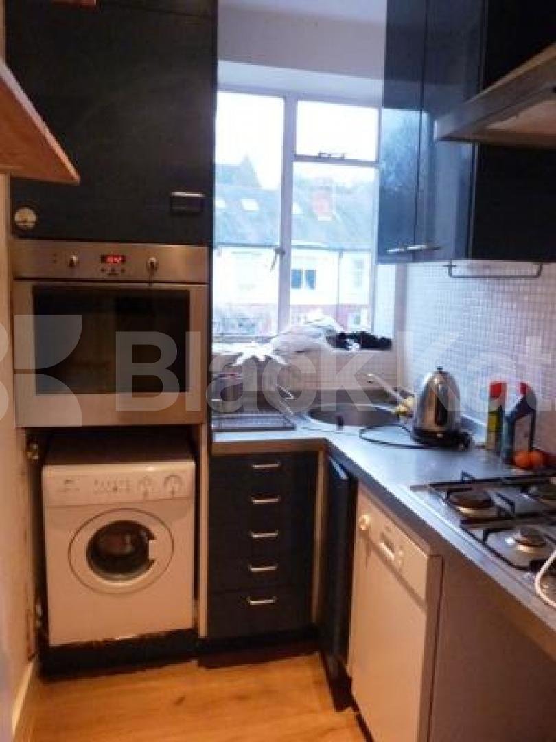 			2 Bedroom, 1 bath, 1 reception Flat			 Birchington Road, Crouch End