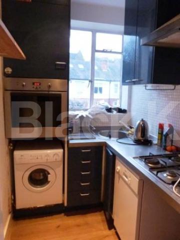 			2 Bedroom, 1 bath, 1 reception Flat			 Birchington Road, Crouch End