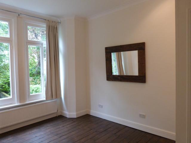 			2 Bedroom, 1 bath, 1 reception Flat			 Primrose Gardens, BELSIZE PARK