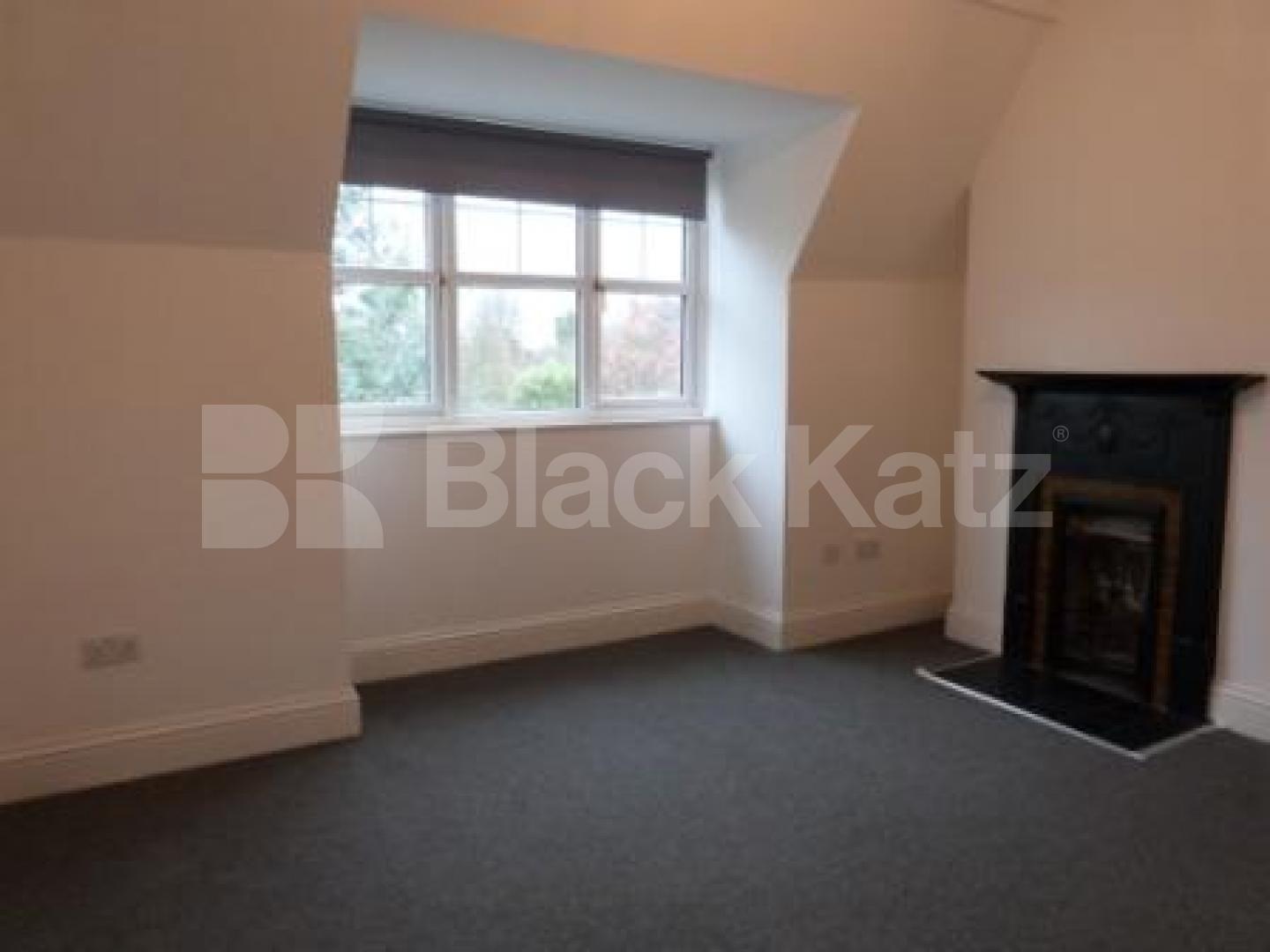 			3 Bedroom, 1 bath, 1 reception Flat			 Creighton Avenue, Muswell Hill