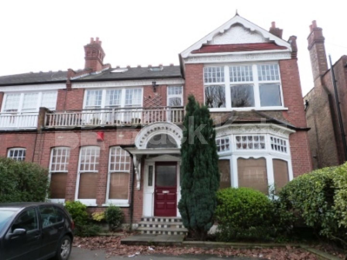 			1 Bedroom, 1 bath, 1 reception Apartment			 Queens Avenue, Muswell Hill