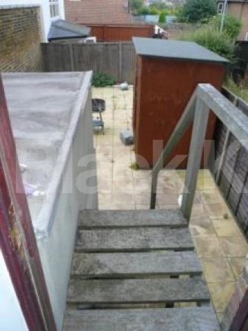 			Studio Apartment, 1 bath, 1 reception Flat			 Sydney Road, MUSWELL HILL