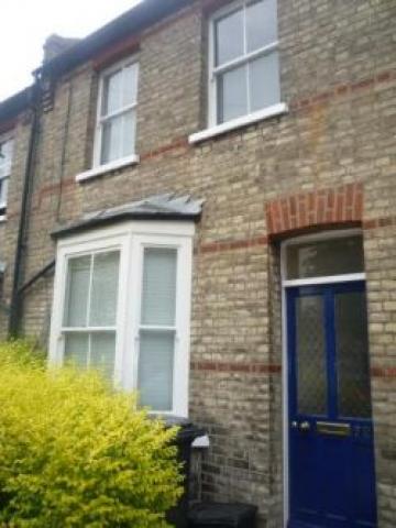 			3 Bedroom, 1 bath, 1 reception Flat			 Hamilton Road, EAST FINCHLEY