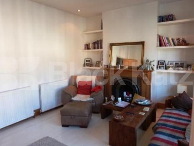 			1 Bedroom, 1 bath, 1 reception Flat			 Hornsey Lane, HIGHGATE