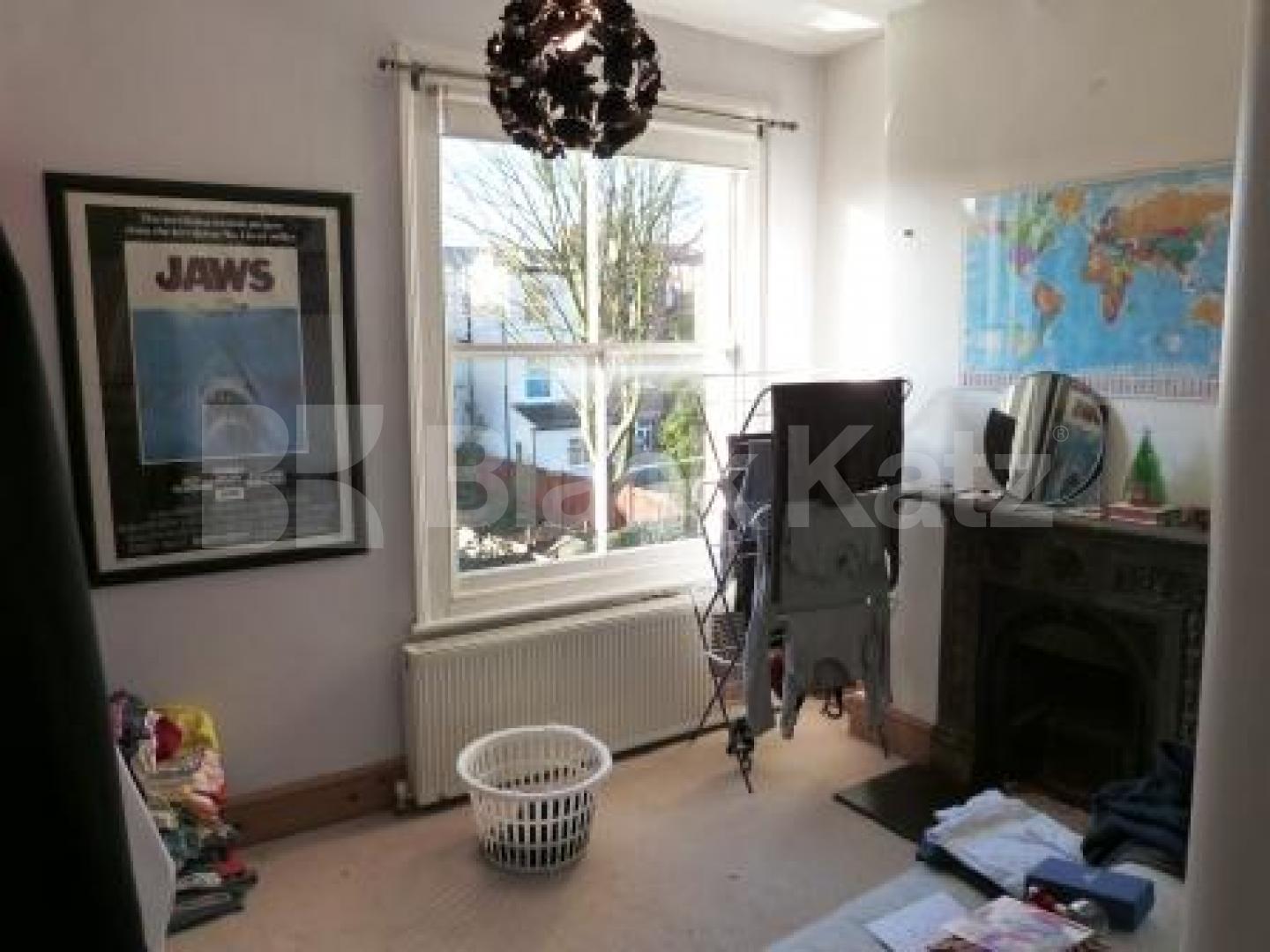 			1 Bedroom, 1 bath, 1 reception Flat			 Hornsey Lane, HIGHGATE