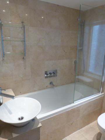 			2 Bedroom, 1 bath, 1 reception Flat			 Douglas Road, QUEENS PARK/KILBURN